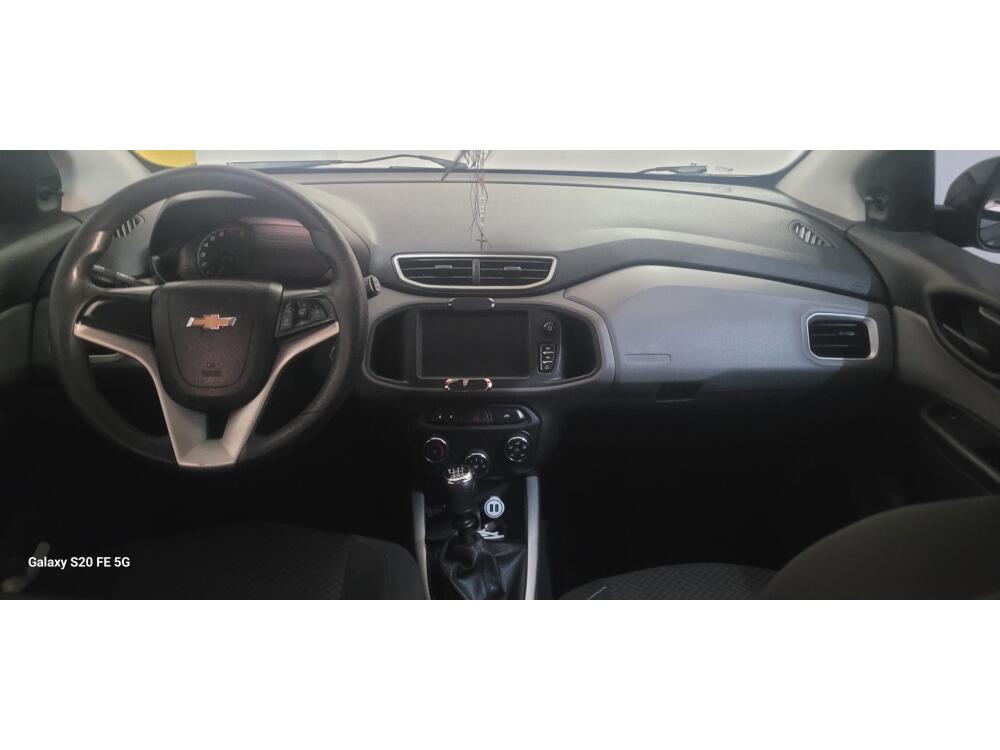 Chevrolet Onix Hatch