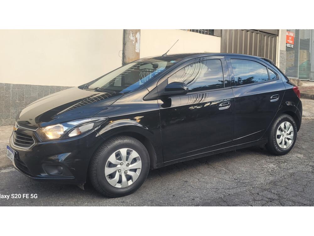 Chevrolet Onix Hatch