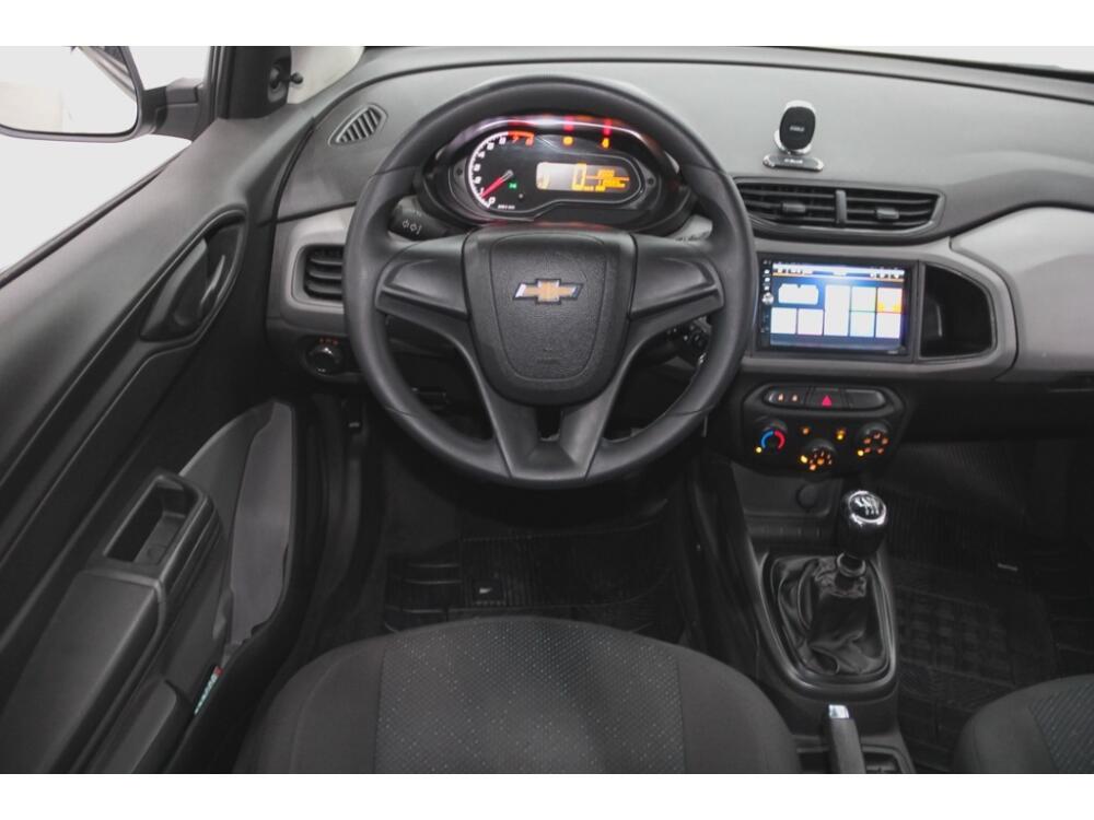 Chevrolet Onix Hatch