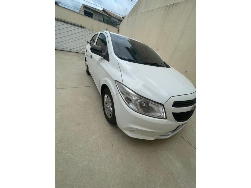 Chevrolet Onix Hatch