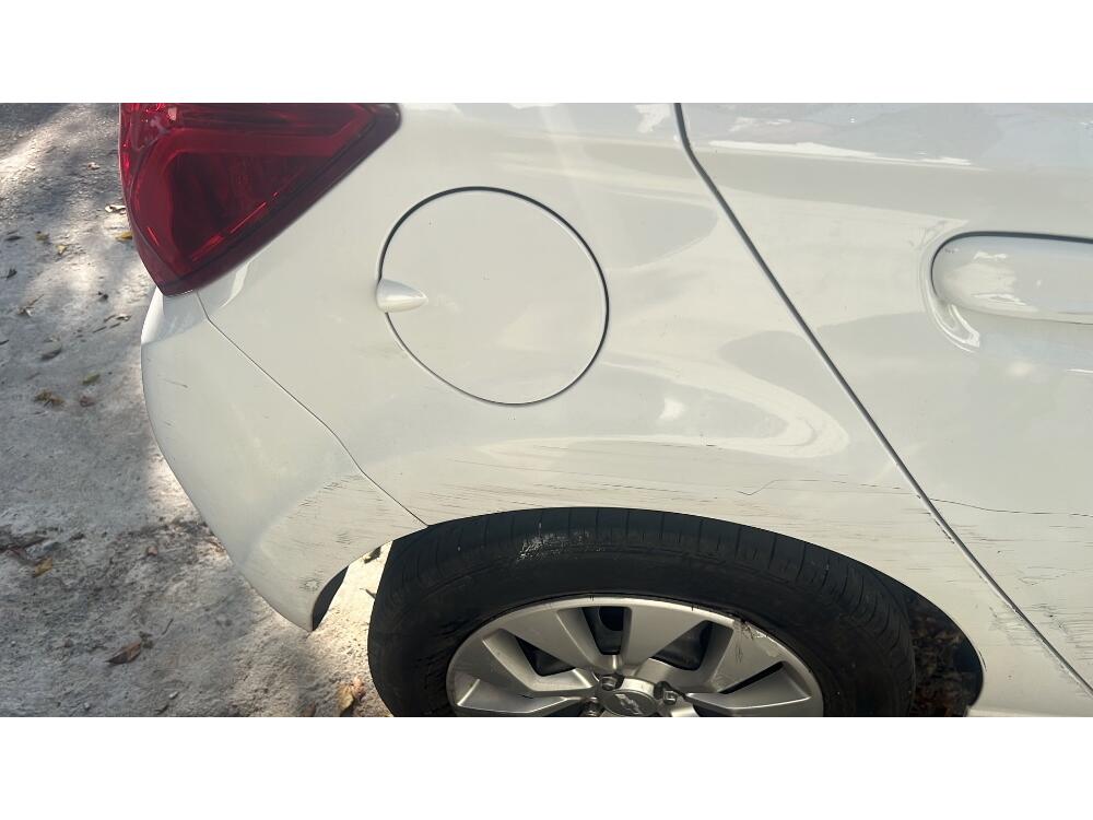 Chevrolet Onix Hatch