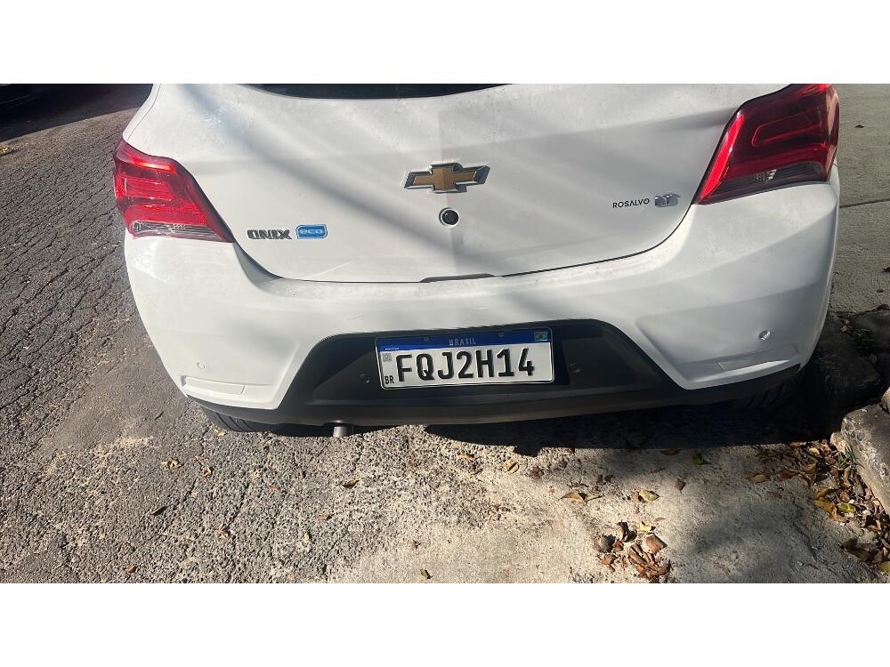 Chevrolet Onix Hatch