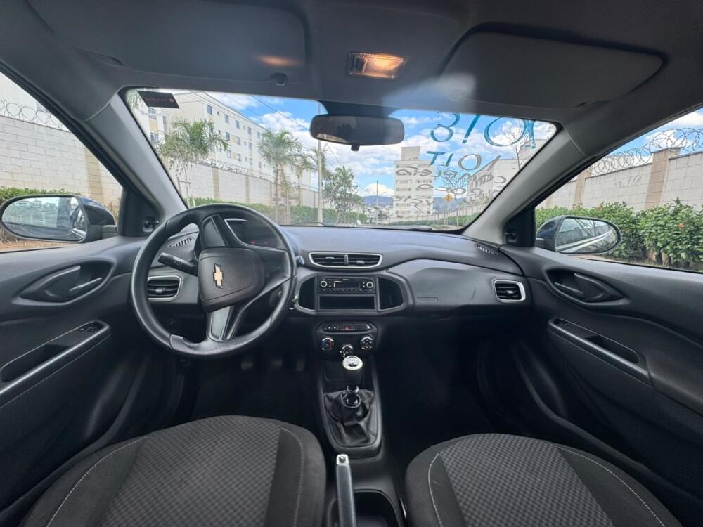 Chevrolet Onix Hatch