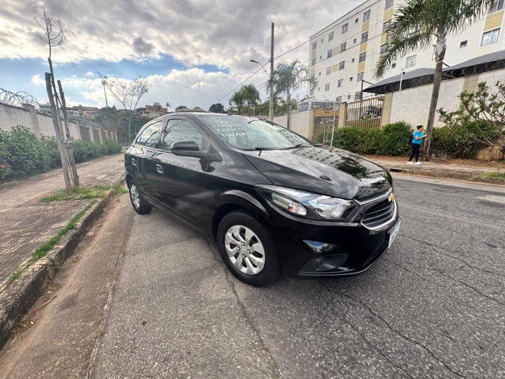 Chevrolet Onix Hatch