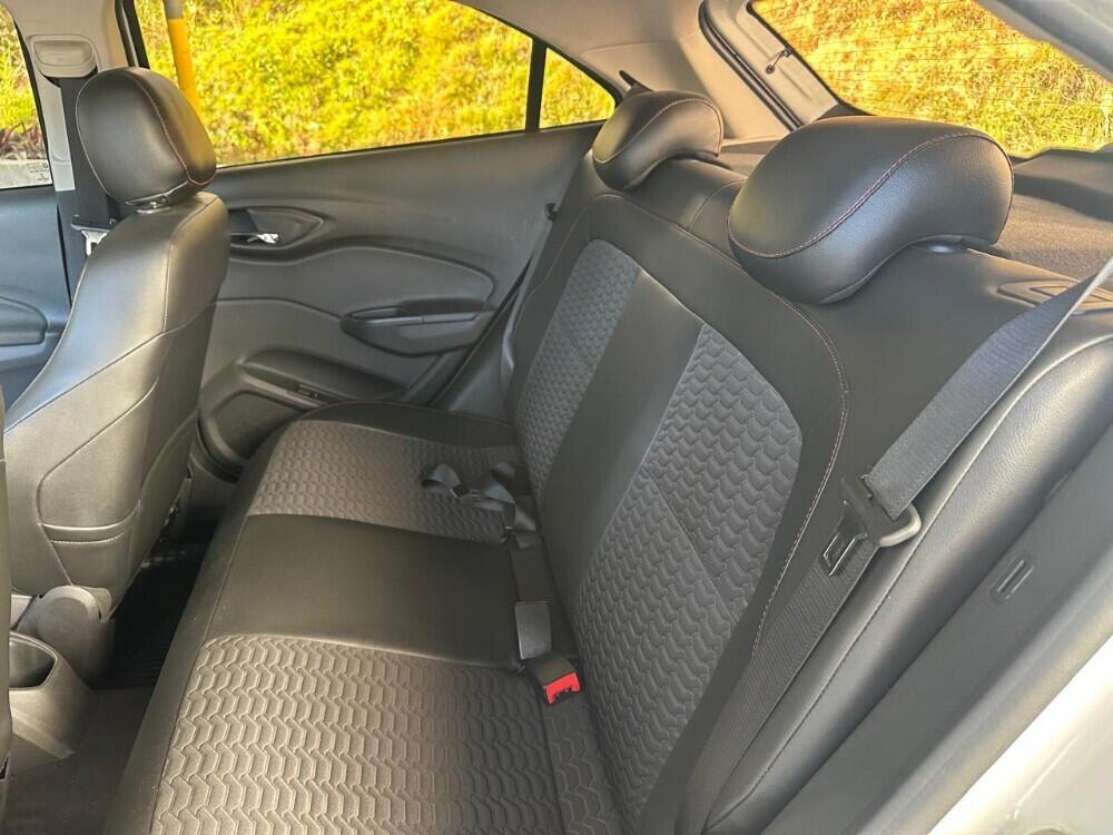 Chevrolet Onix Hatch