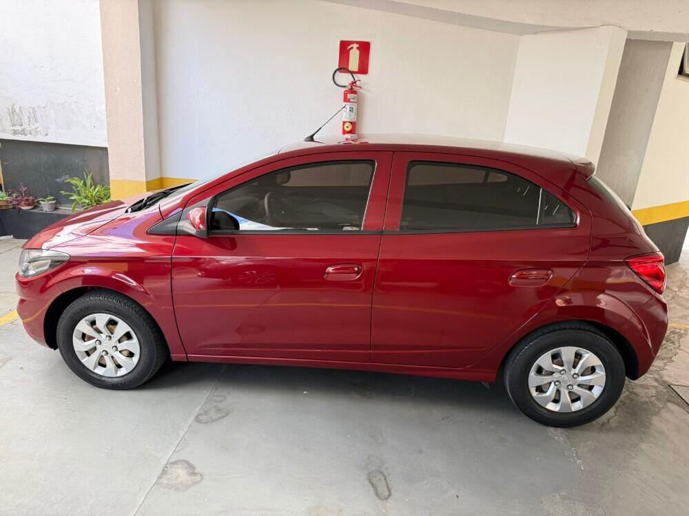 Chevrolet Onix Hatch
