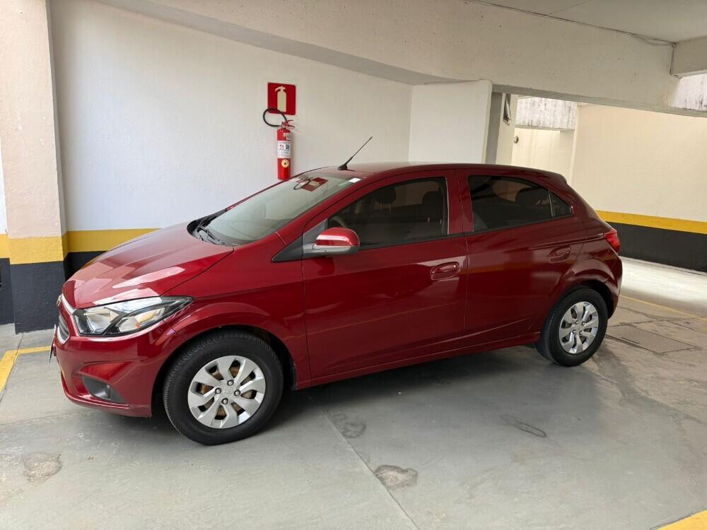 Chevrolet Onix Hatch