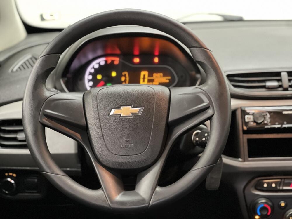 Chevrolet Onix Hatch