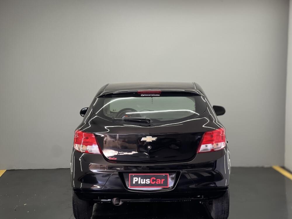 Chevrolet Onix Hatch