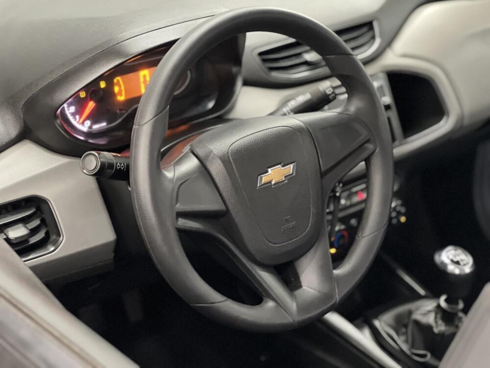 Chevrolet Onix Hatch