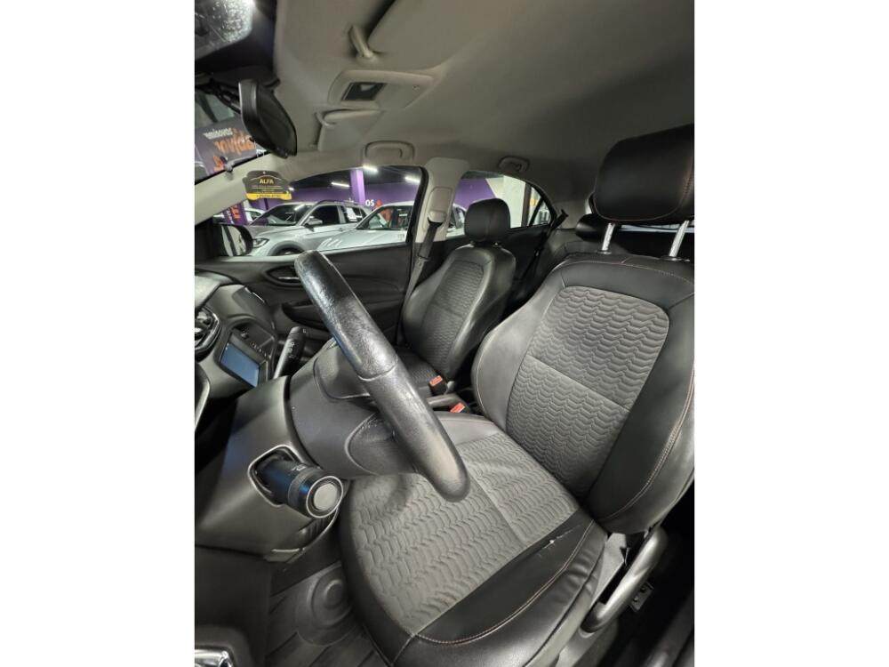 Chevrolet Onix Hatch