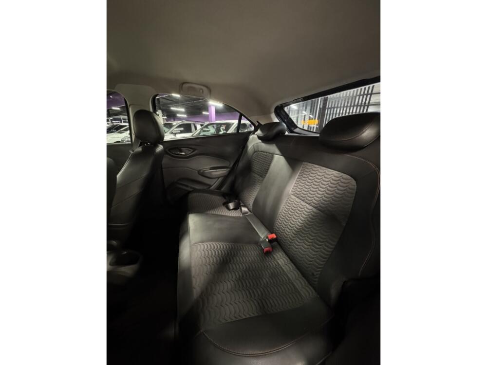 Chevrolet Onix Hatch