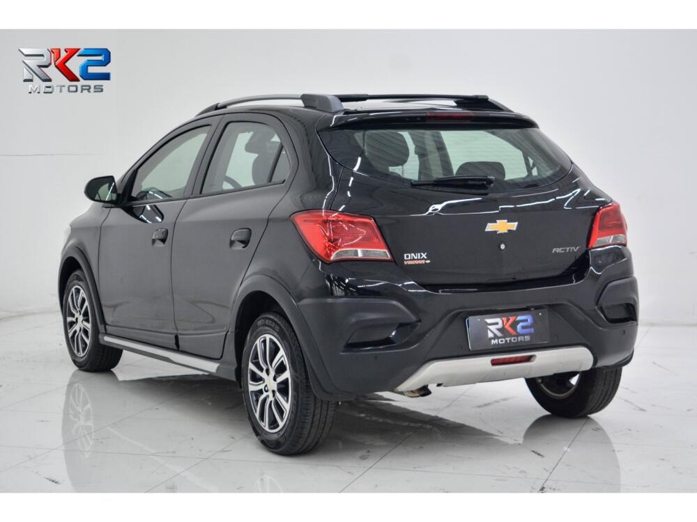 Chevrolet Onix Hatch