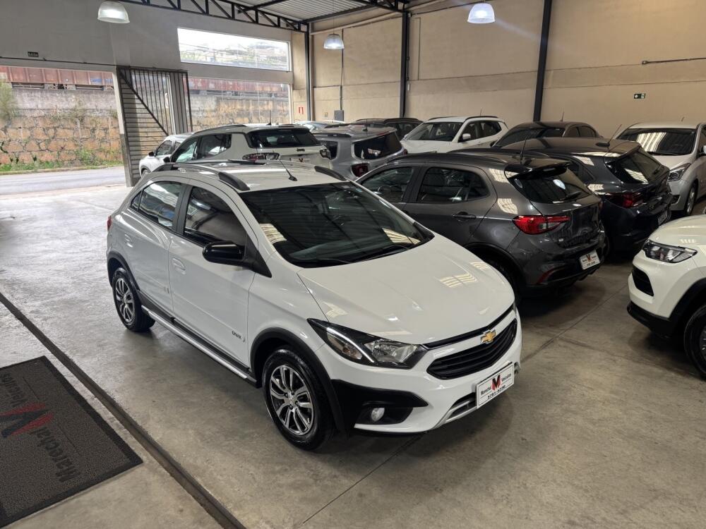 Chevrolet Onix Hatch