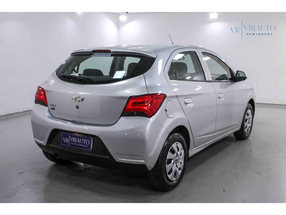 Chevrolet Onix Hatch