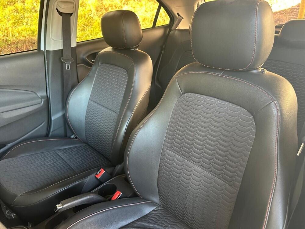 Chevrolet Onix Hatch