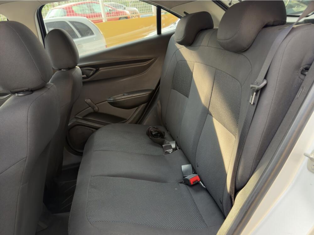 Chevrolet Onix Hatch