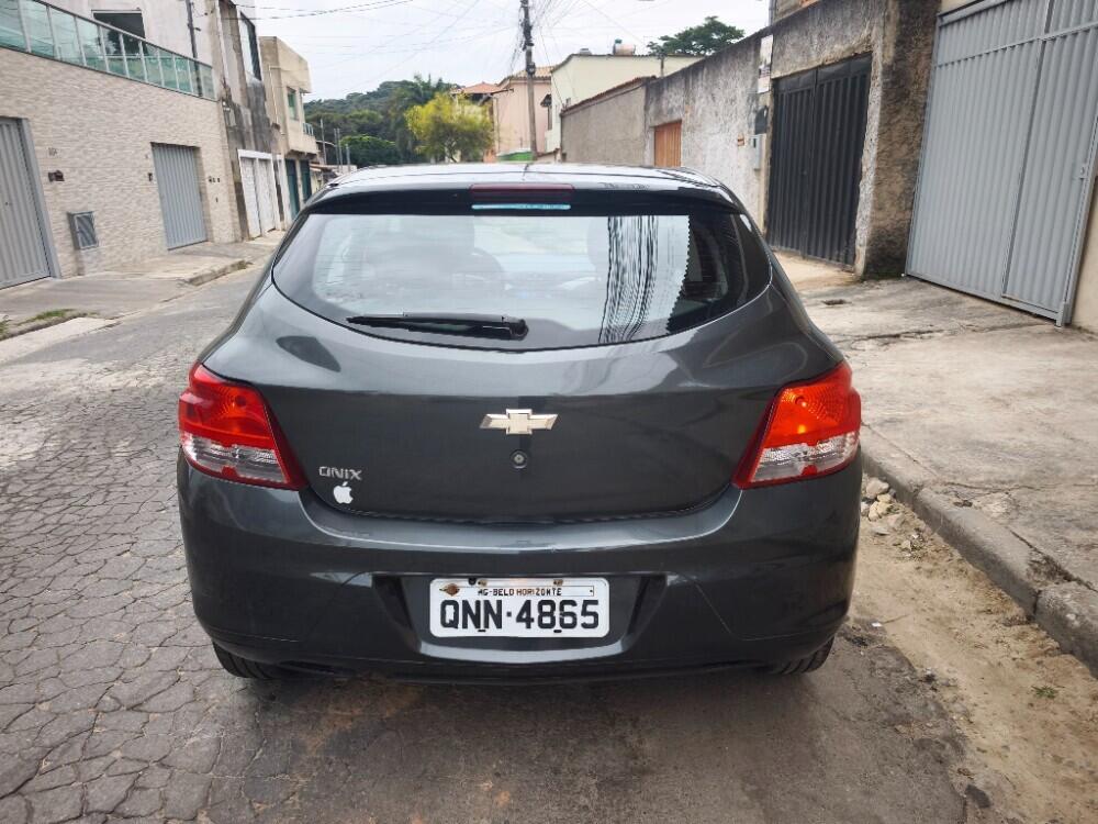 Chevrolet Onix Hatch