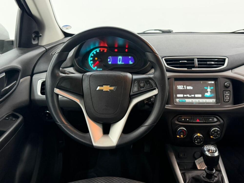 Chevrolet Onix Hatch