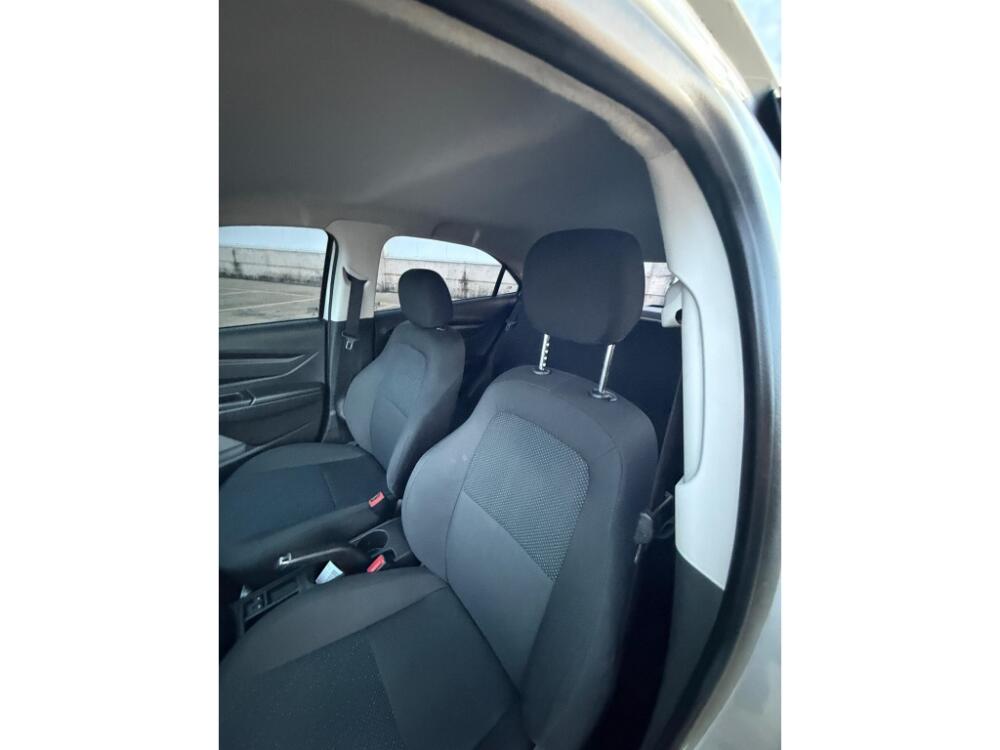 Chevrolet Onix Hatch