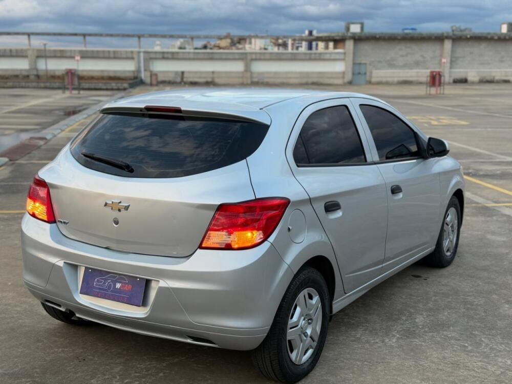 Chevrolet Onix Hatch