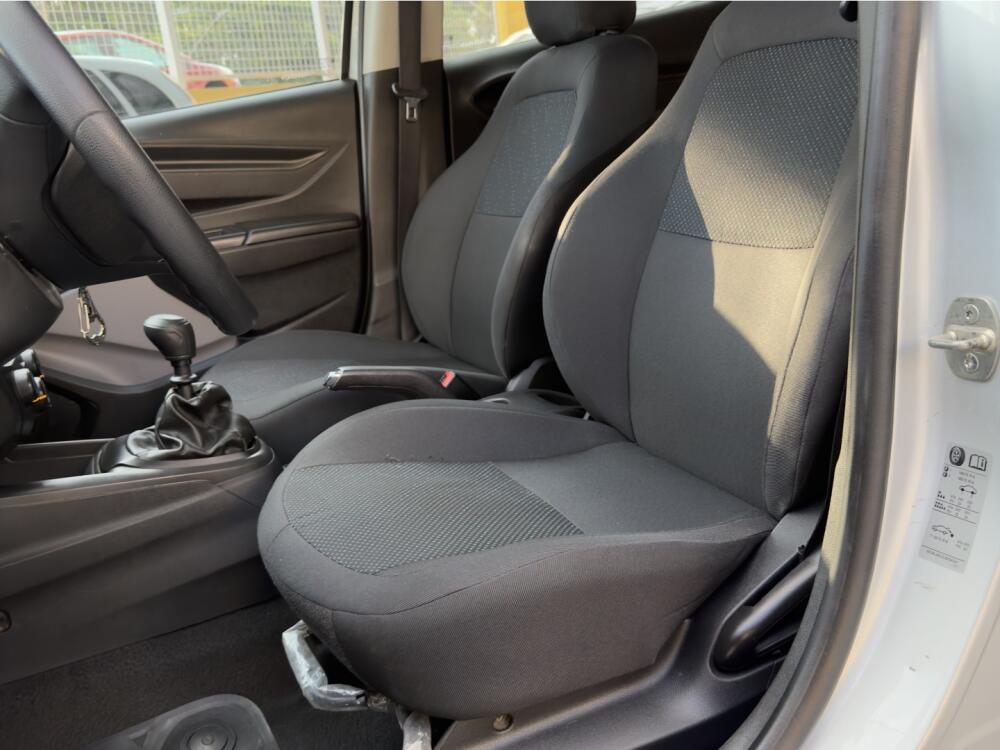 Chevrolet Onix Hatch
