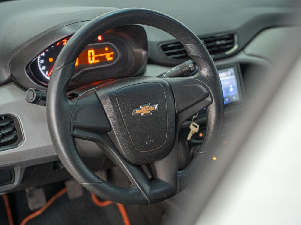 Chevrolet Onix Hatch