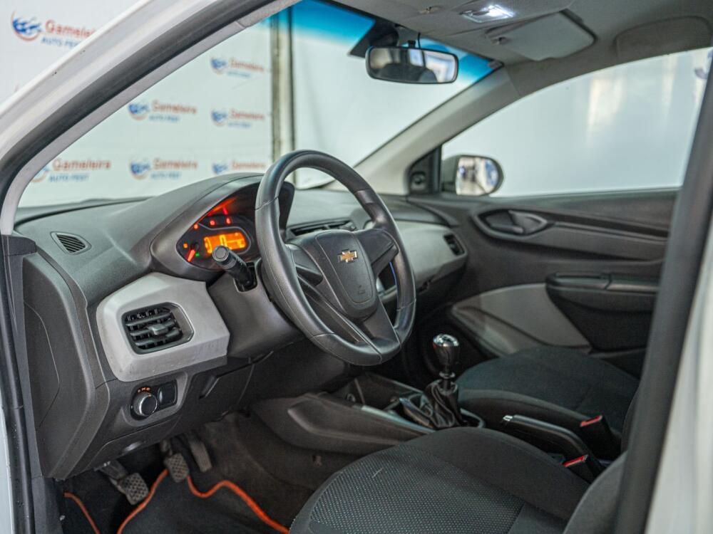 Chevrolet Onix Hatch