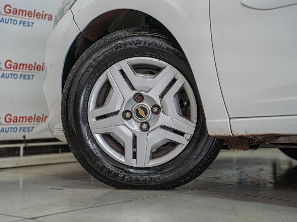 Chevrolet Onix Hatch