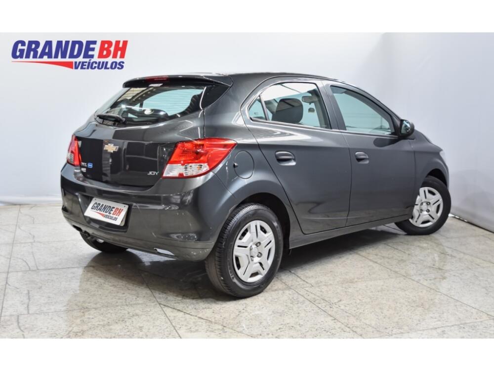Chevrolet Onix Hatch