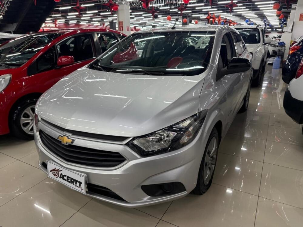 Chevrolet Onix Hatch