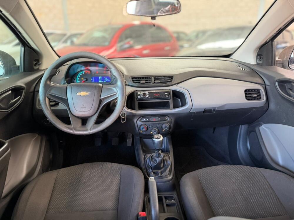 Chevrolet Onix Hatch