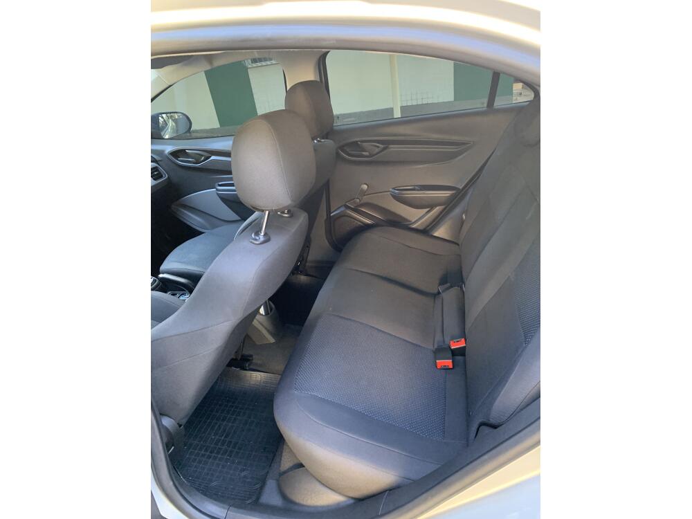 Chevrolet Onix Hatch