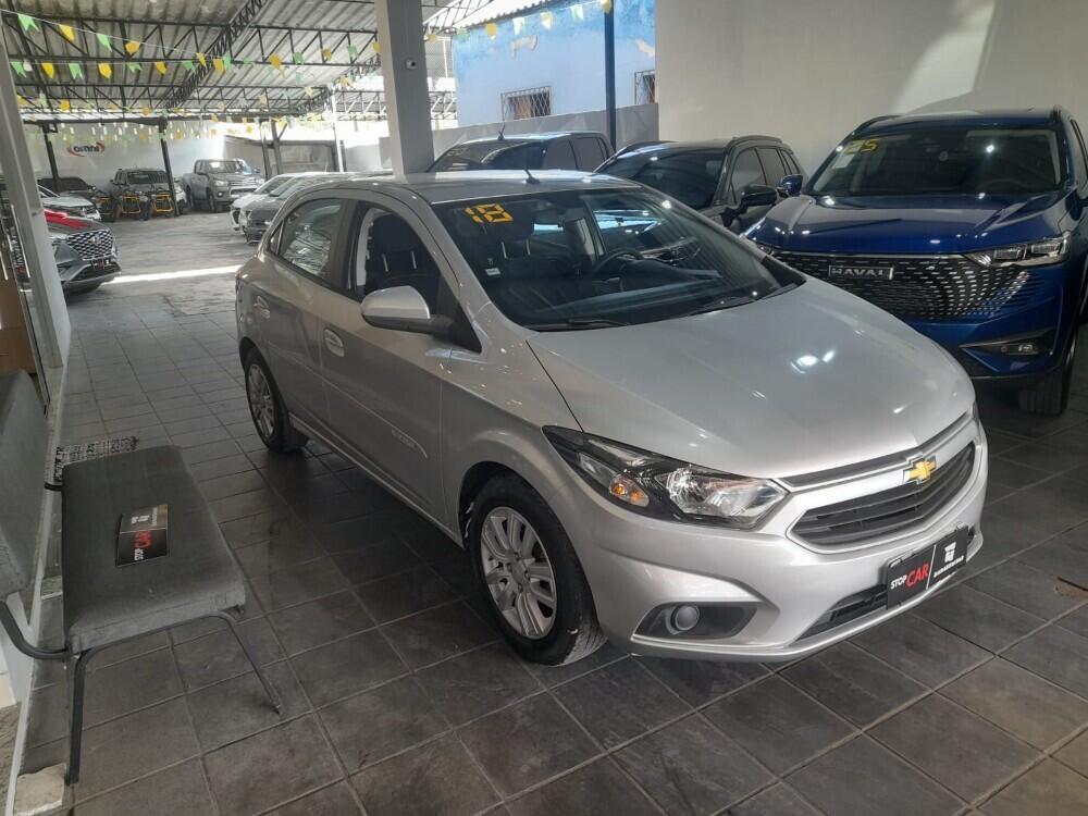 Chevrolet Onix Hatch