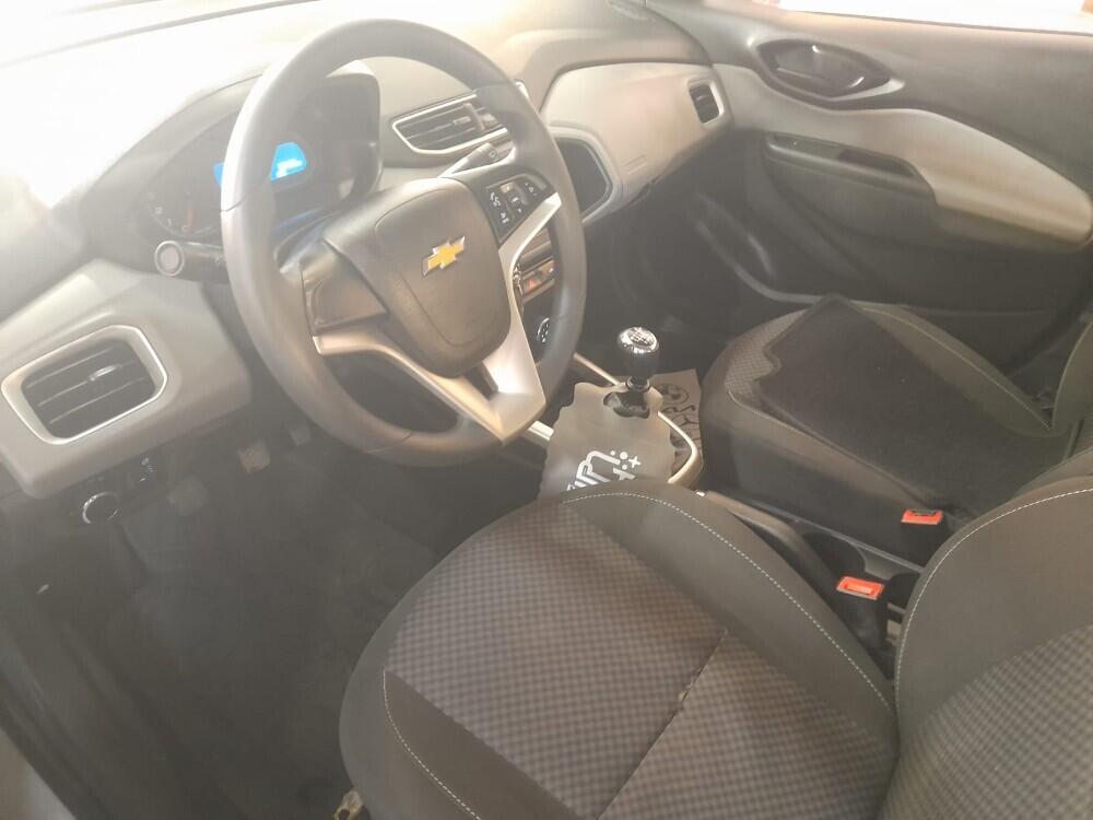 Chevrolet Onix Hatch