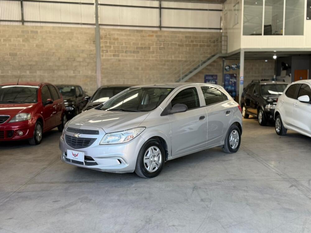 Chevrolet Onix Hatch