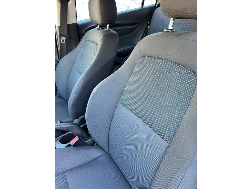Chevrolet Onix Hatch