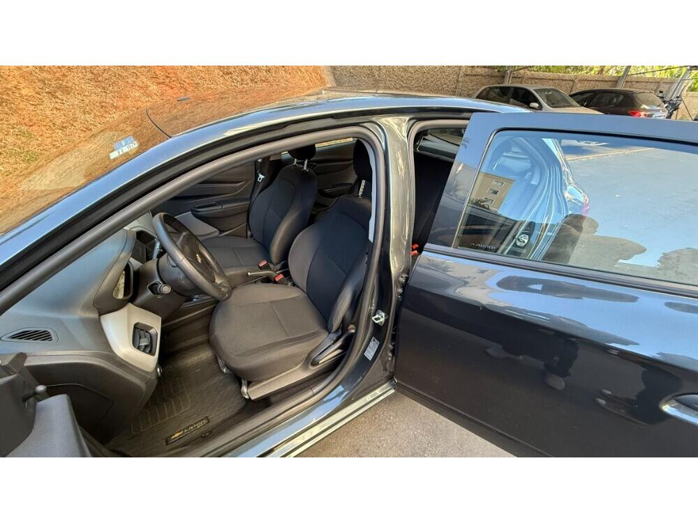 Chevrolet Onix Hatch