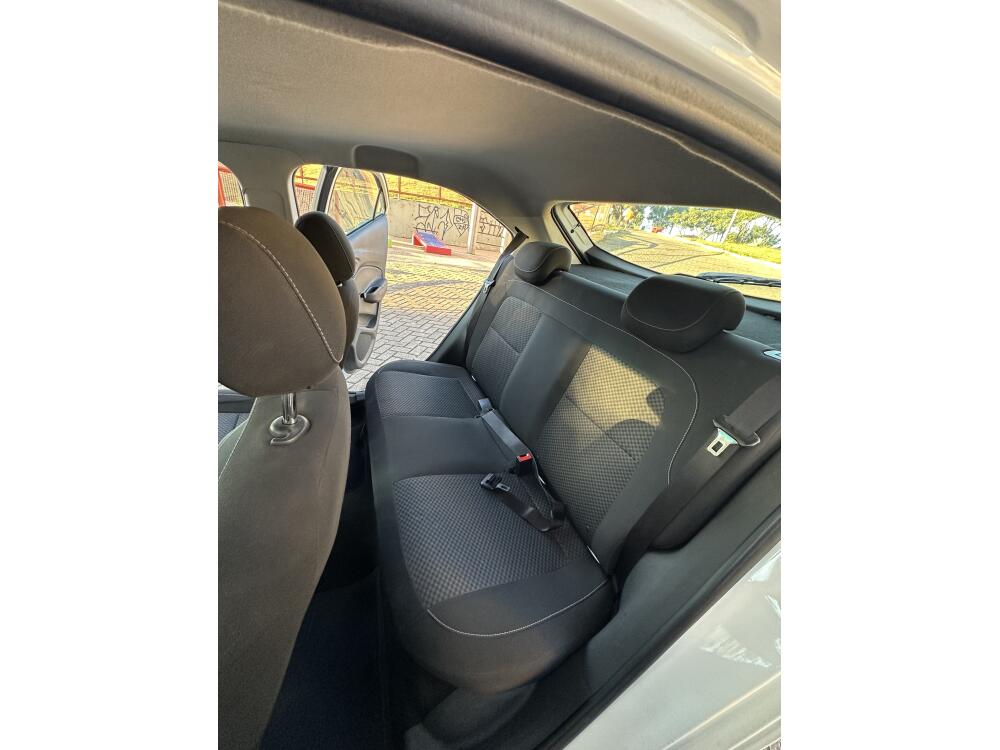 Chevrolet Onix Hatch