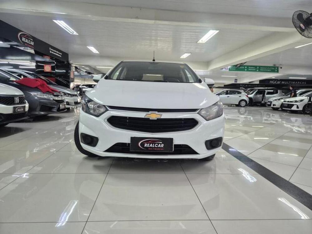 Chevrolet Onix Hatch