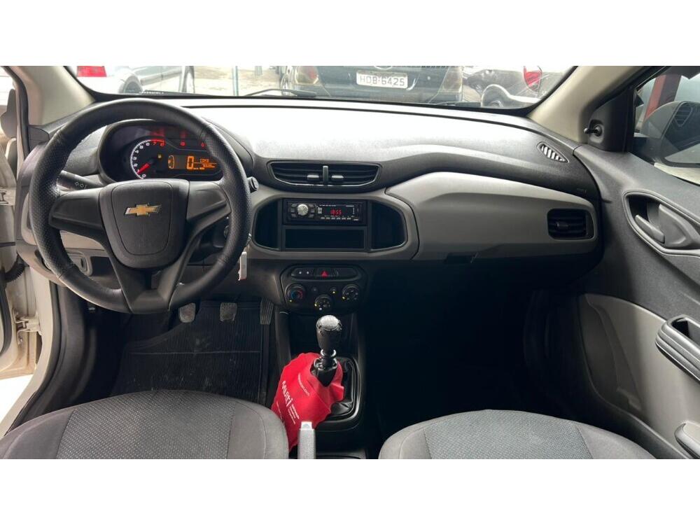 Chevrolet Onix Hatch