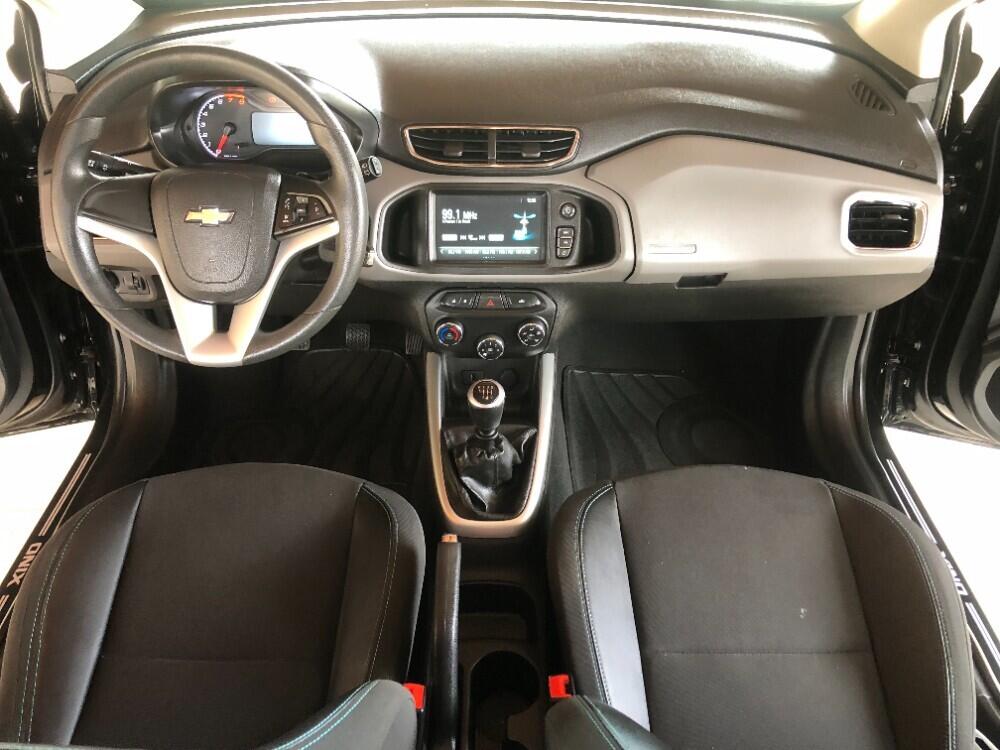 Chevrolet Onix Hatch