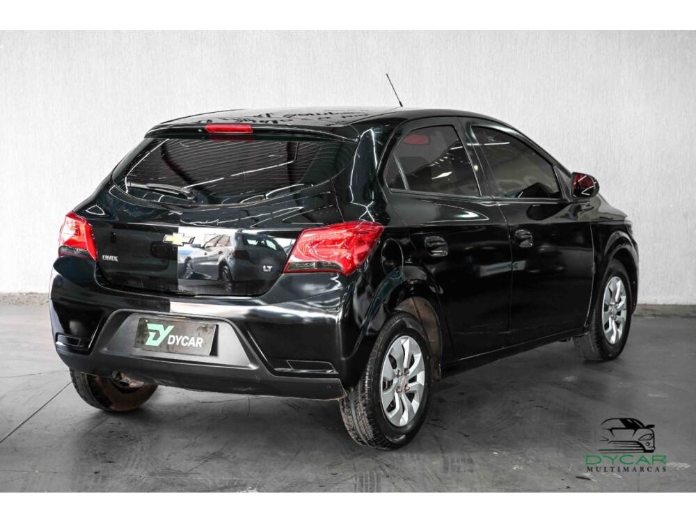 Chevrolet Onix Hatch