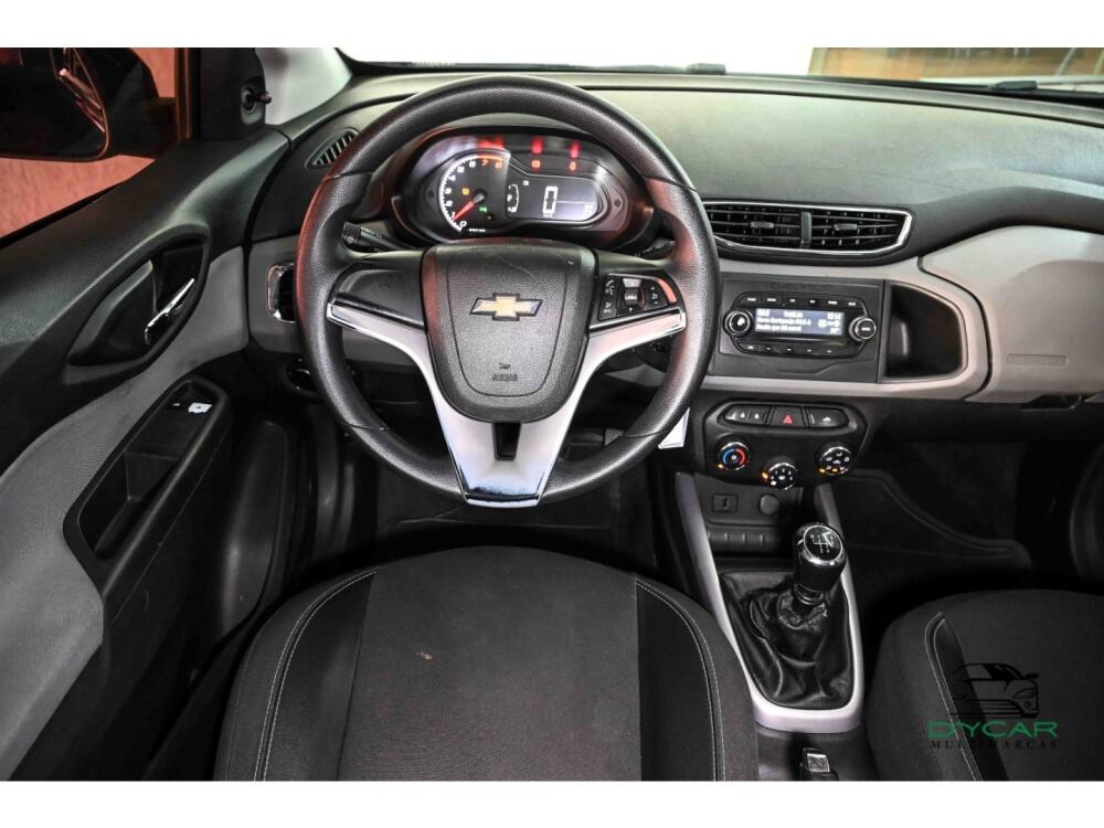 Chevrolet Onix Hatch