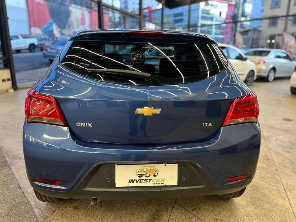 Chevrolet Onix Hatch