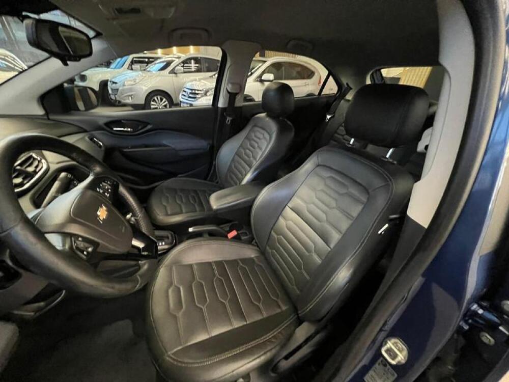 Chevrolet Onix Hatch
