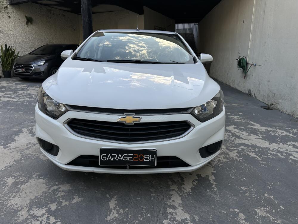 Chevrolet Onix Hatch