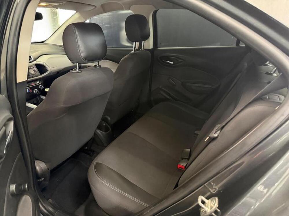 Chevrolet Onix Hatch