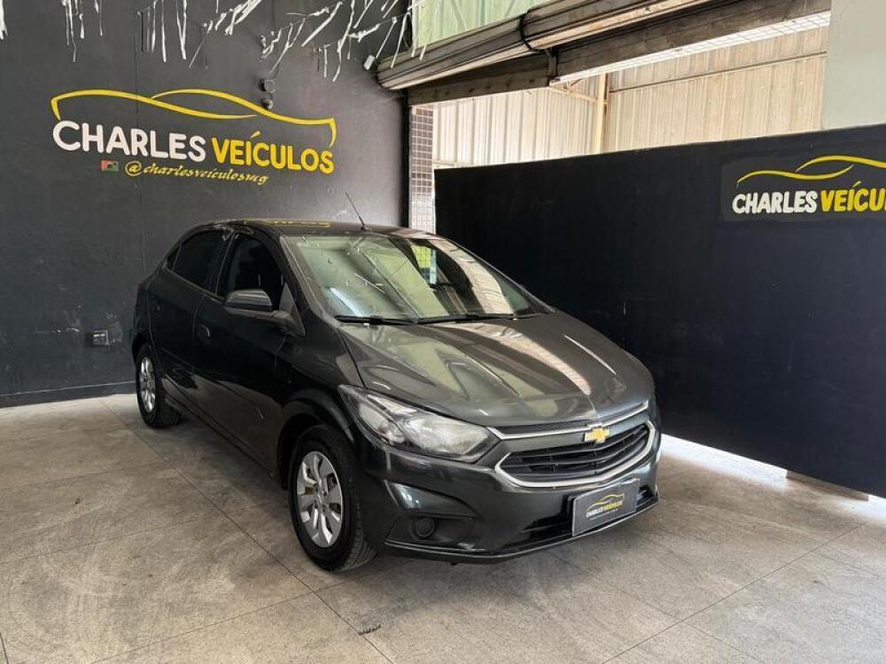 Chevrolet Onix Hatch