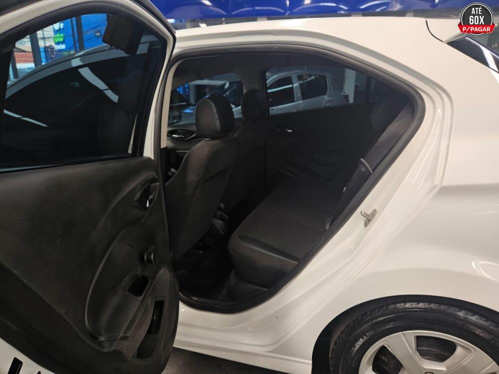 Chevrolet Onix Hatch